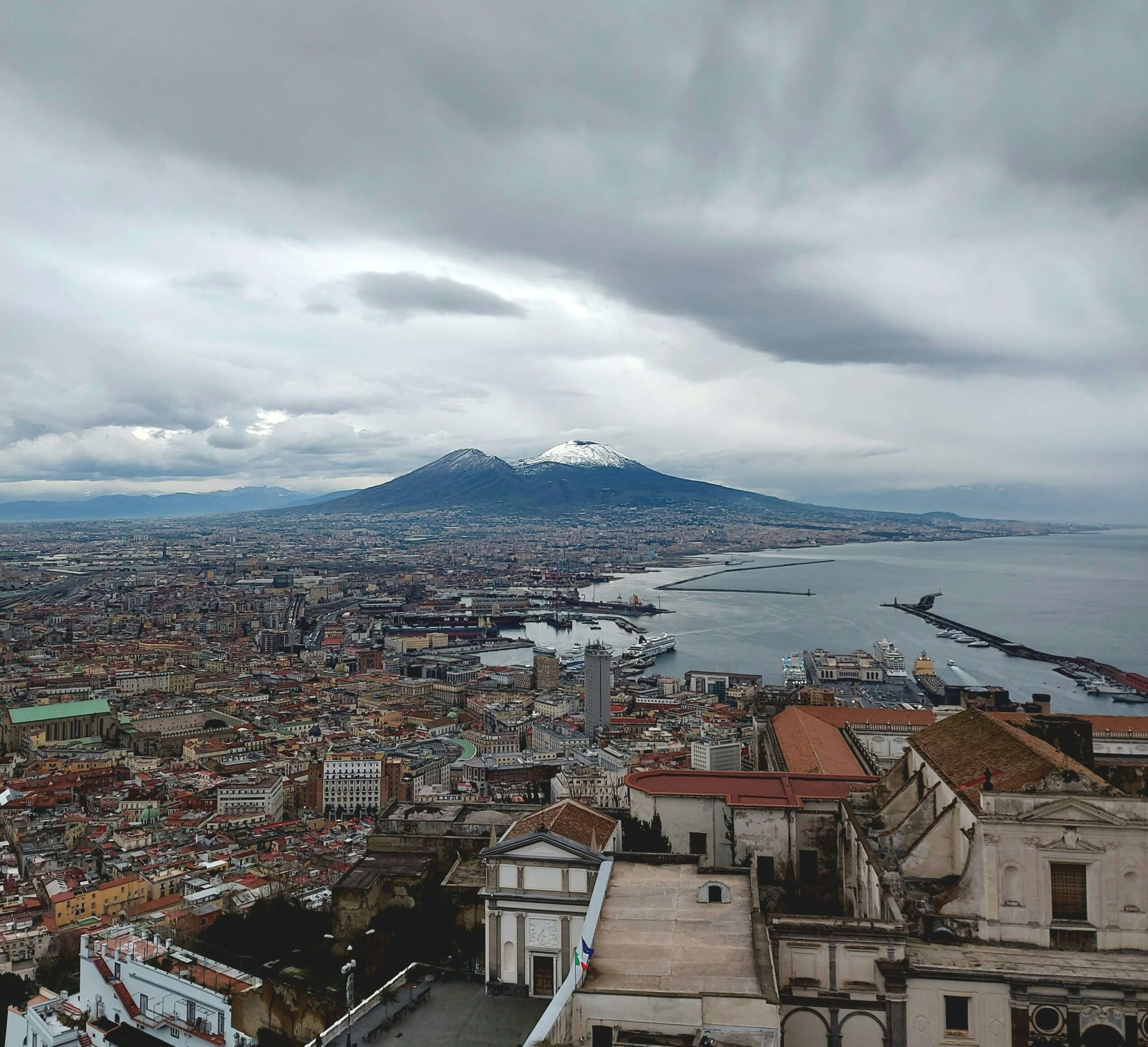 Naples in January: Cannabis Tourism After the Holidays (Winter 2025)